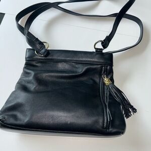 Signature Studio Black Leather Shoulder Bag